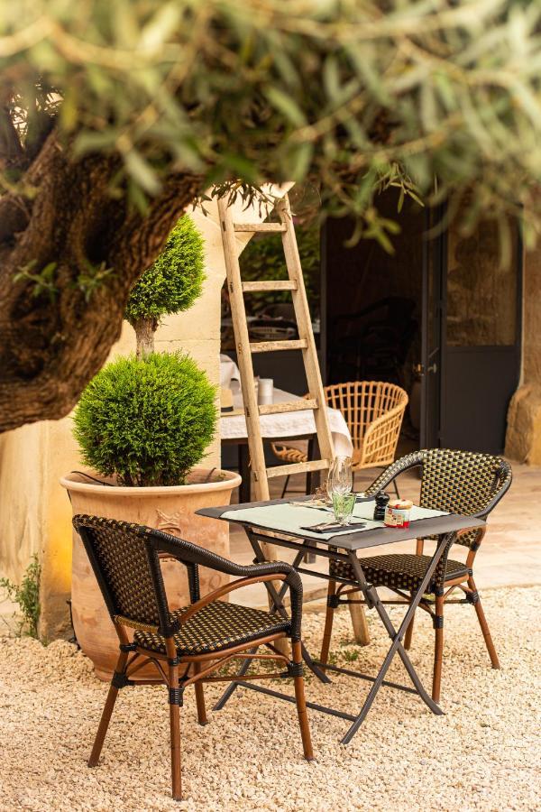 La Maison D'Aimé Saint-Quentin-la-Poterie Esterno foto