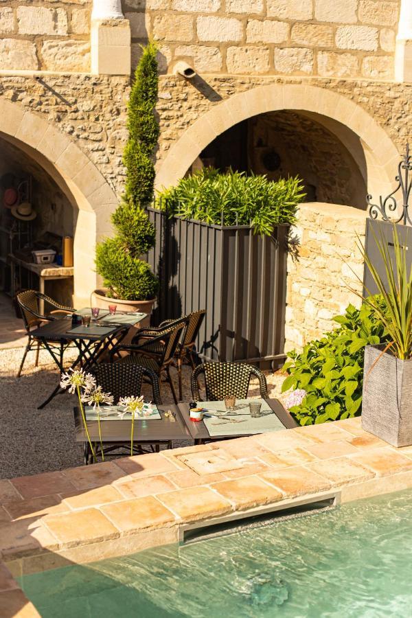 La Maison D'Aimé Saint-Quentin-la-Poterie Esterno foto